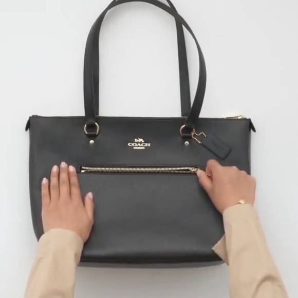MICHAEL KORS Charlotte Large Leather Top-Zip Tote - Picture 1 of 15